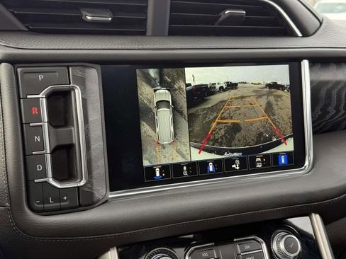 Certified 2022 GMC Yukon XL Denali image 27