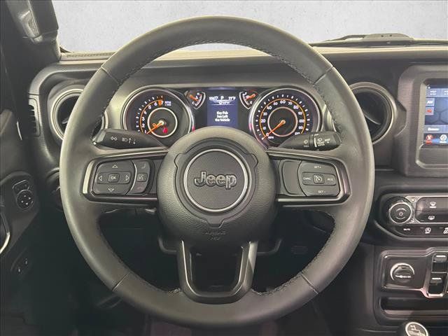 Used 2023 Jeep Gladiator Sport AWD/4WD image 23