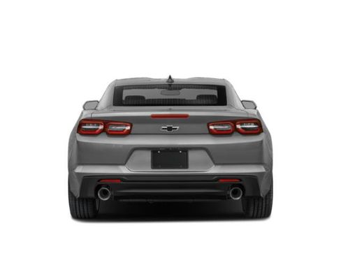 Used 2023 Chevrolet Camaro LT RWD image 8