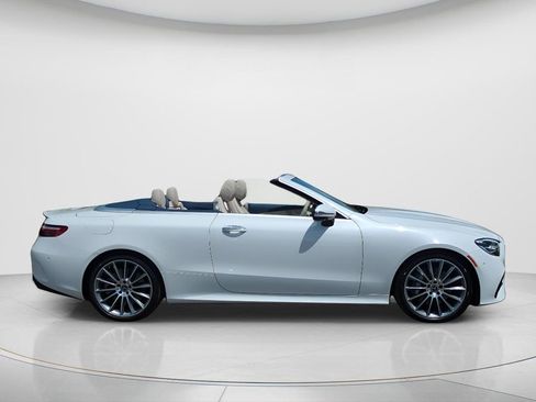 Used 2023 Mercedes-Benz E 450 Cabriolet image 4