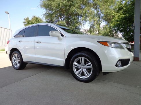 Used 2015 Acura RDX AWD w/ Technology Package image 3