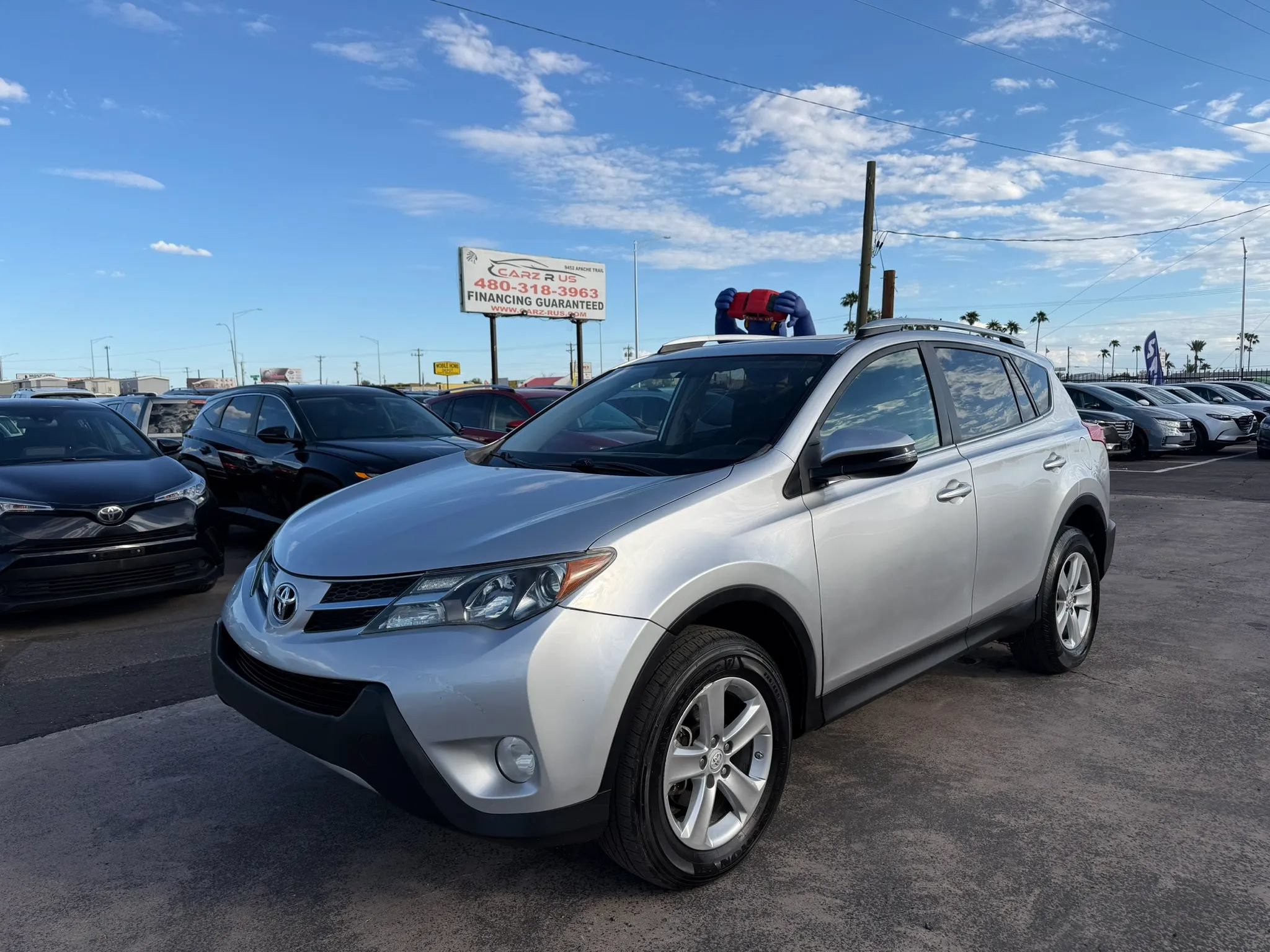 Used 2013 Toyota RAV4 XLE FWD image 3