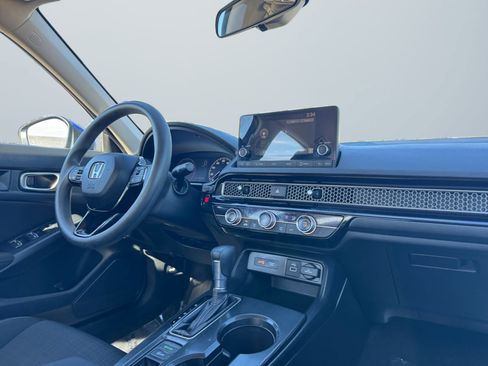 Used 2023 Honda Civic LX image 15