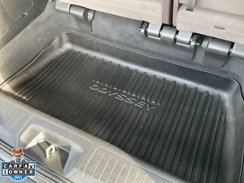 Used 2018 Honda Odyssey Touring image 9