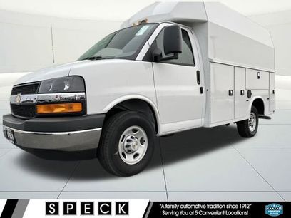New 2025 Chevrolet Express 3500 w/ Power Convenience Package