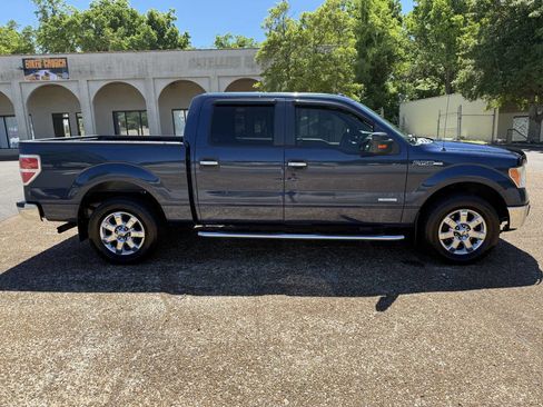 Used 2014 Ford F150 XLT w/ XLT Chrome Package RWD image 4