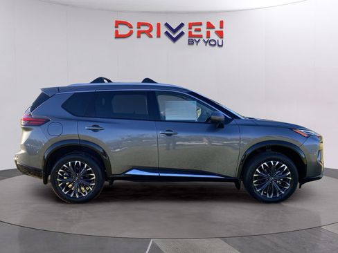 New 2026 Nissan Rogue Platinum w/ Platinum Premium Package AWD/4WD image 6