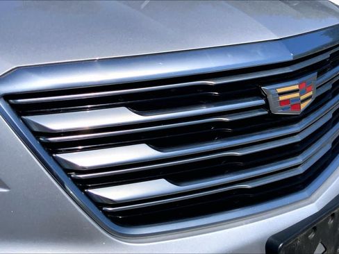 Used 2018 Cadillac XT5 Luxury FWD image 30