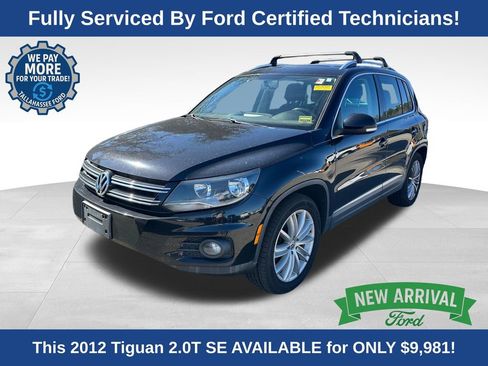 Used 2012 Volkswagen Tiguan S image 1