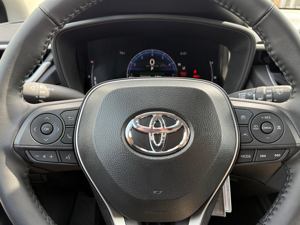 New 2026 Toyota Corolla Cross LE w/ Moonroof Package AWD/4WD image 32