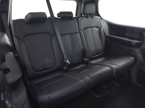 Used 2023 Jeep Wagoneer Series II w/ Convenience Group I image 16