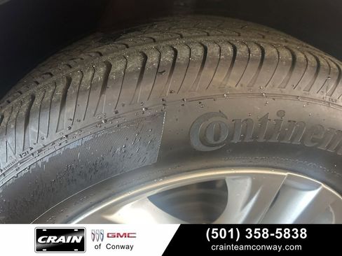 Used 2025 Buick Envista Preferred w/ Convenience I Package image 1