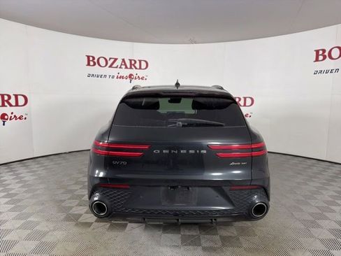 Used 2022 Genesis GV70 3.5T Sport AWD/4WD image 7