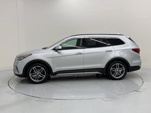 Used 2019 Hyundai Santa Fe XL AWD/4WD image 3