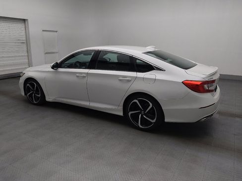 Used 2018 Honda Accord Sport image 3