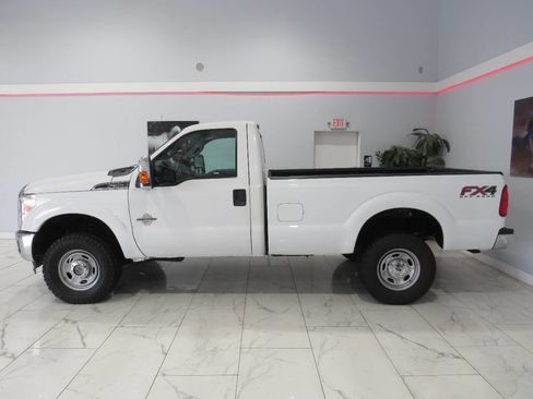Used 2012 Ford F350 XLT w/ Snow Plow Prep Pkg AWD/4WD image 5