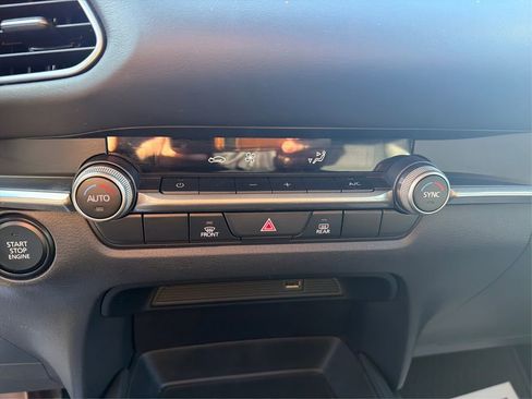 Used 2021 MAZDA CX-30 FWD 2.5 S w/ Select Package image 44