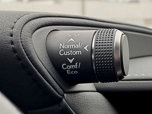 Used 2022 Lexus LS 500 image 27