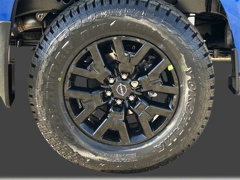 New 2026 Nissan Frontier SV image 7