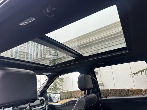 Used 2024 Ford F150 Lariat image 17