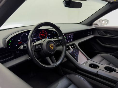 Used 2024 Porsche Taycan RWD image 21