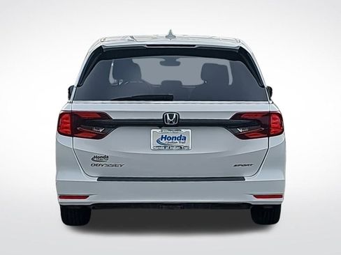 Certified 2024 Honda Odyssey Sport image 7