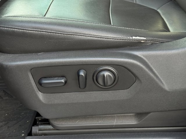 Used 2021 Chevrolet Silverado 1500 LT Trail Boss w/ LT Trail Boss Premium Package AWD/4WD image 14