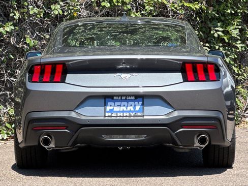 New 2025 Ford Mustang Coupe image 5