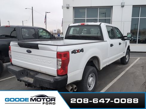 Certified 2022 Ford F250 XL w/ Power Equipment Group image 4