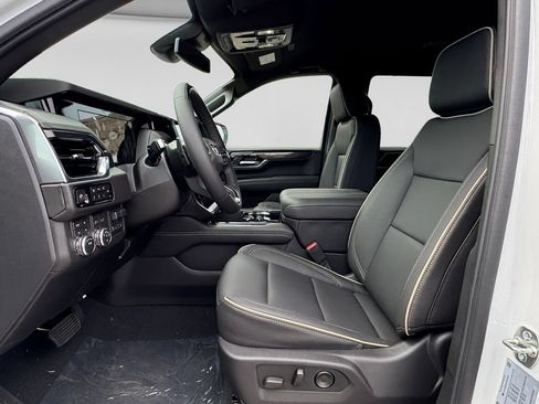 New 2026 GMC Yukon Elevation AWD/4WD image 14