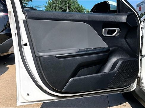 Used 2025 Kia K4 FWD image 20