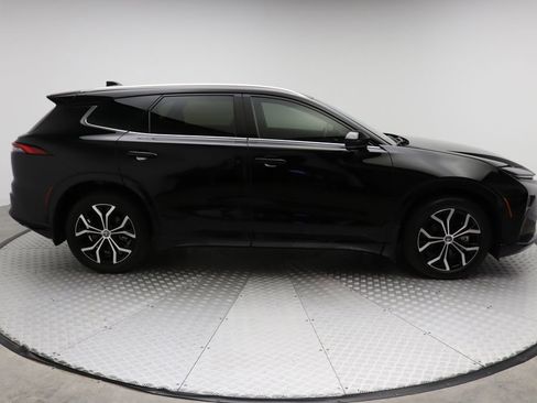 Used 2025 Toyota Crown Signia image 7