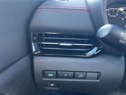 New 2025 Nissan Sentra SR image 22