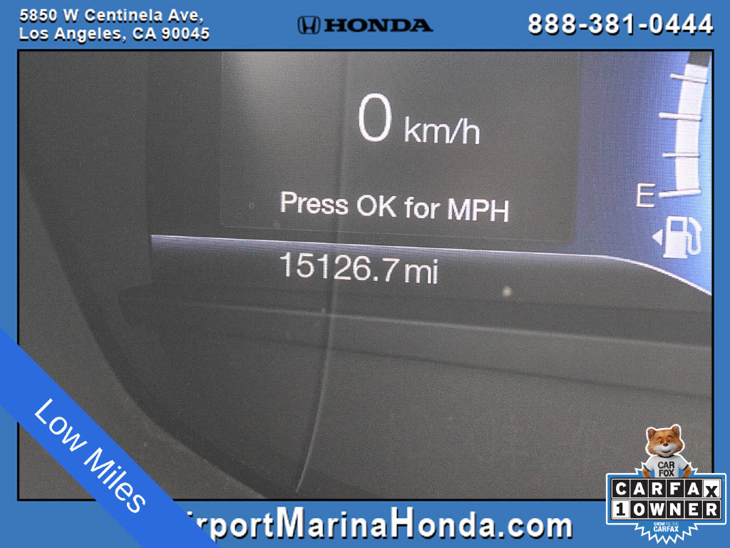 Used 2020 Ford Fusion SE FWD image 2