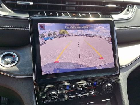 New 2025 Jeep Grand Cherokee L Overland w/ Luxury Tech Group IV AWD/4WD image 15