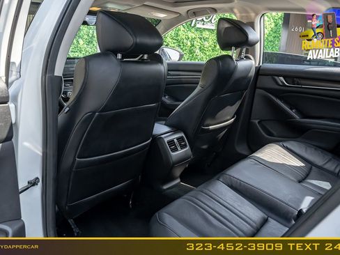 Used 2018 Honda Accord Touring image 14