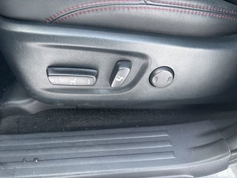 Certified 2022 Toyota 4Runner TRD Off-Road Premium image 44