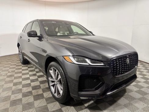New 2026 Jaguar F-PACE R-Dynamic S image 3