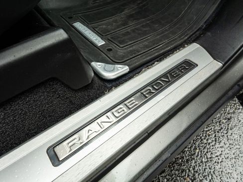 Used 2019 Land Rover Range Rover Long Wheelbase Supercharged AWD/4WD image 19