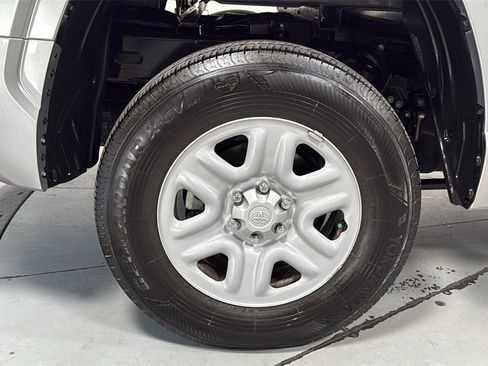 Used 2025 Toyota Tundra SR image 22