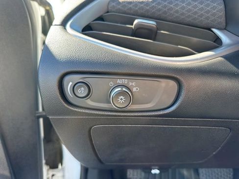 Used 2021 Chevrolet Malibu RS image 12