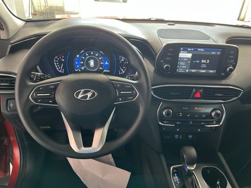 Used 2019 Hyundai Santa Fe SEL FWD image 16