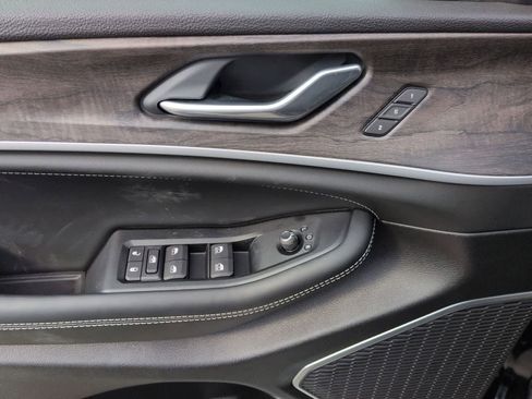 New 2026 Jeep Grand Cherokee Limited AWD/4WD image 15