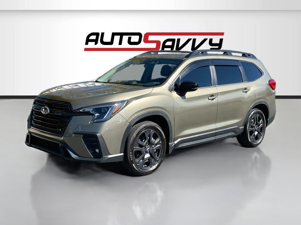 Used 2025 Subaru Ascent Bronze Edition w/ Onyx Package AWD/4WD image 3