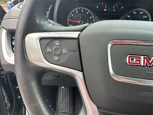 Used 2018 GMC Terrain SLE w/ Driver Convenience Package image 17