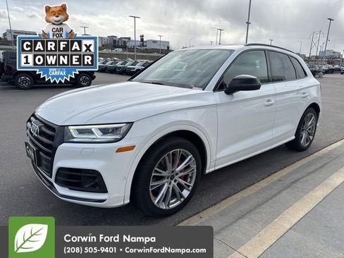 Used 2020 Audi SQ5 Prestige w/ Prestige Package image 3