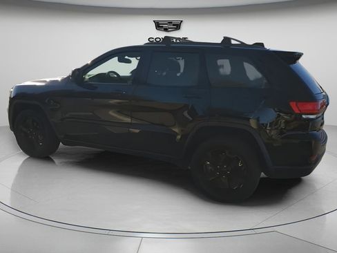 Used 2018 Jeep Grand Cherokee Laredo image 6