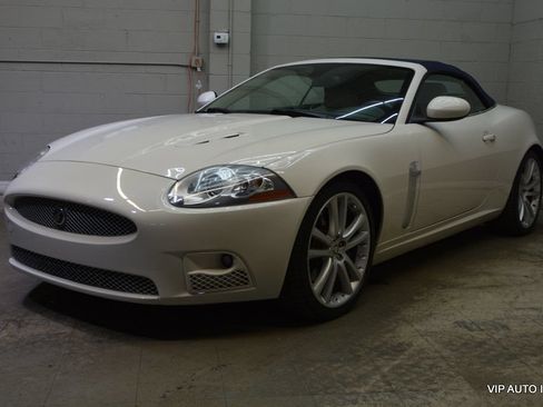 Used 2008 Jaguar XKR R RWD image 2