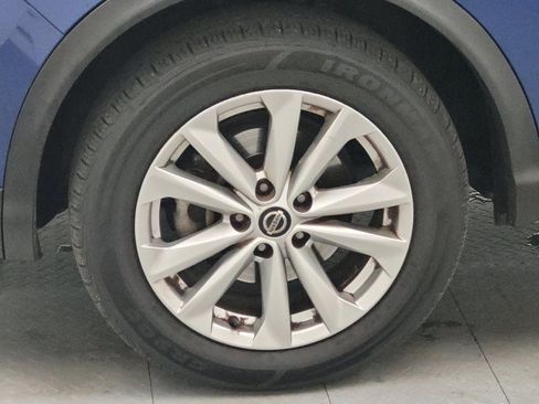 Used 2019 Nissan Rogue Sport SV image 31