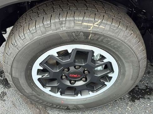 New 2026 Toyota 4Runner TRD Off-Road Premium AWD/4WD image 37